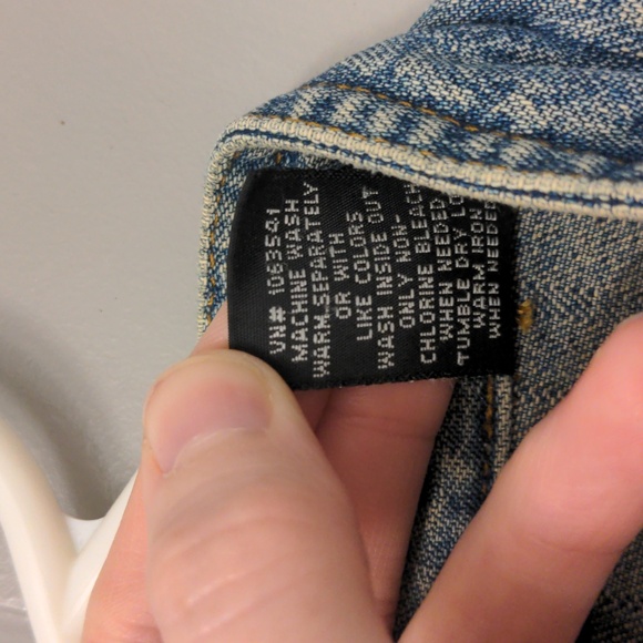 LAST CHANCE Vintage Mossimo Denim Jacket - Picture 4 of 5